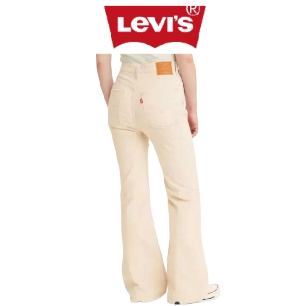 Levi's Women's Beige Flare Pants